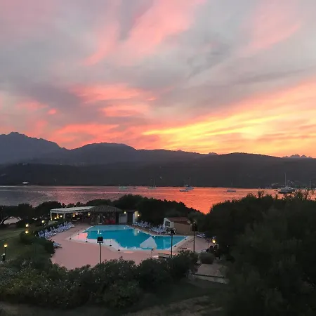 Asfodeli Portorotondo 公寓式酒店